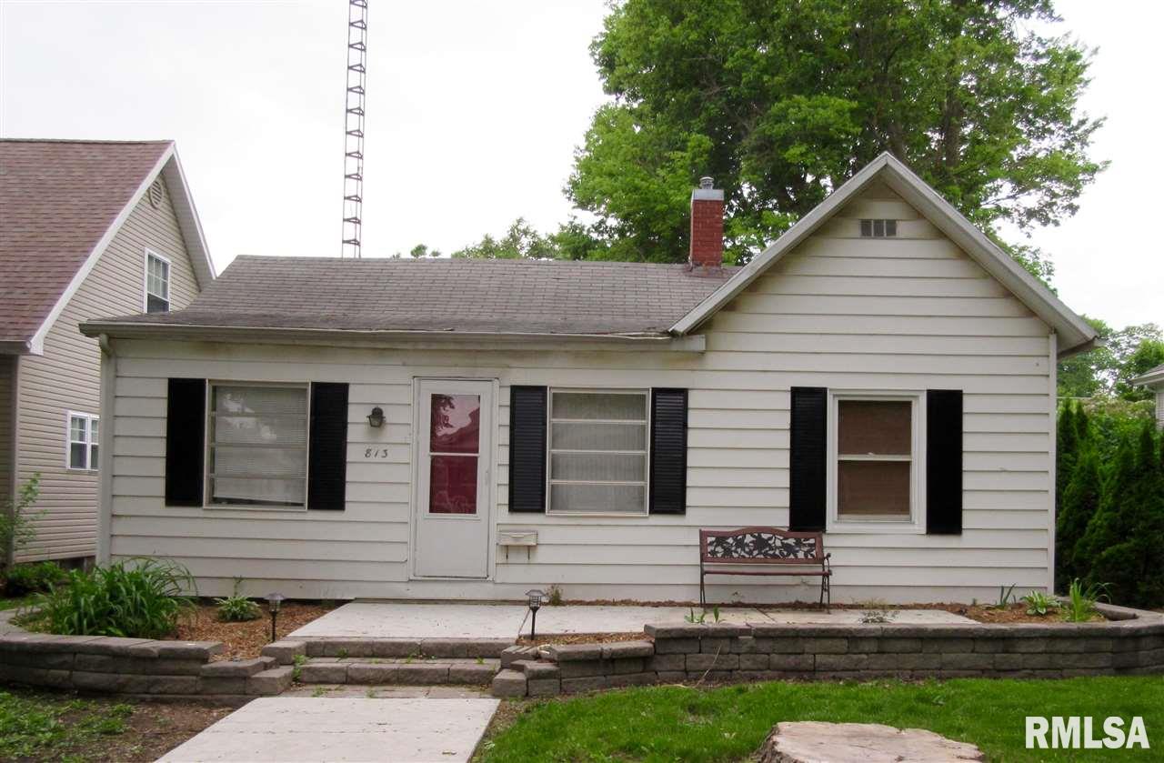 813 North Kickapoo Street Lincoln, IL 62656 - Photo 1 of 1 Gallery Image 1