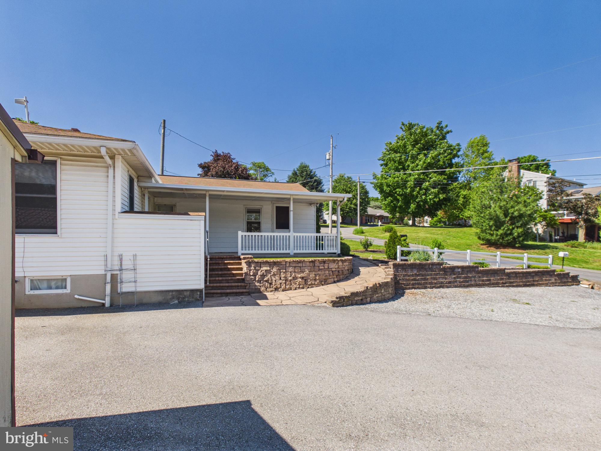 479 Spring Grove Road East Earl, PA 17519 - Photo 6 of 19 Front View of Home