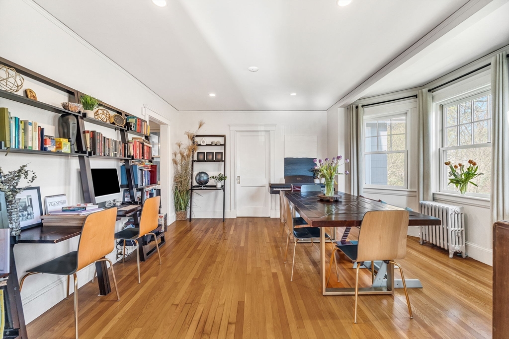 711 Webster Street Needham, MA 02492 - Photo 14 of 38