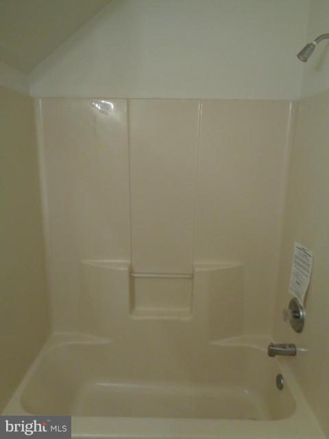 8810 Charm Court Brandywine, MD 20613 - Photo 17 of 21 Bath