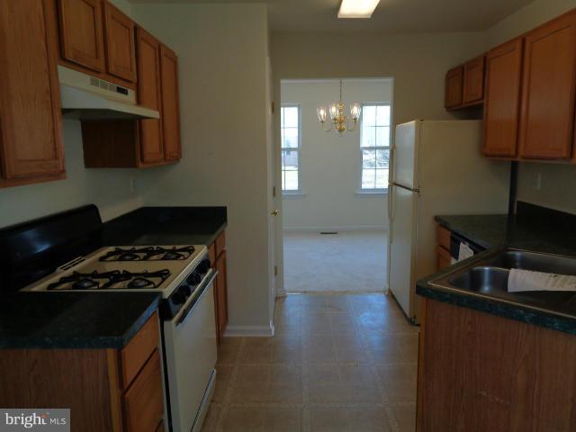 8810 Charm Court Brandywine, MD 20613 - Photo 9 of 21 Kitchen