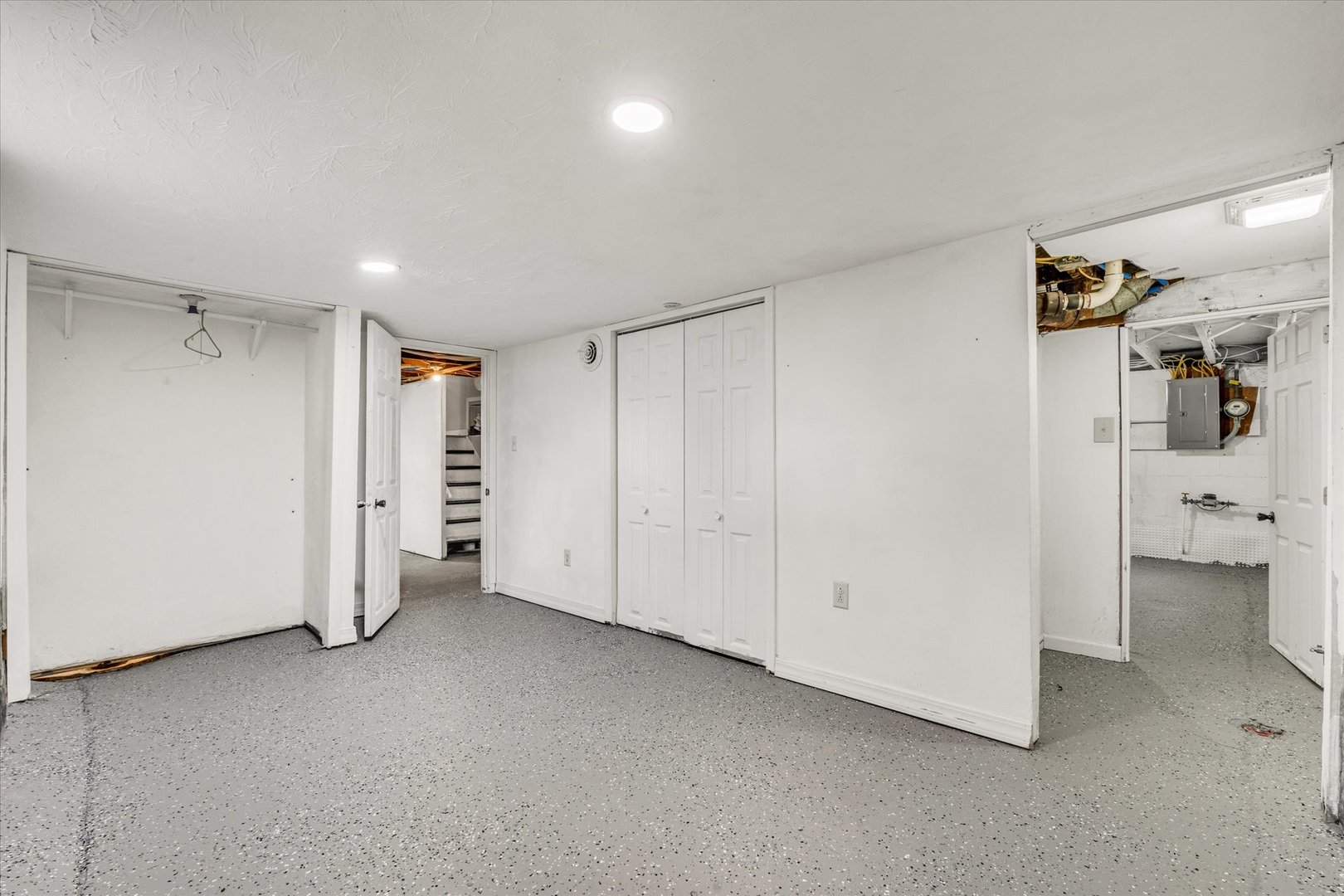 2423 29th Street Rock Island, IL 61201 - Photo 32 of 37