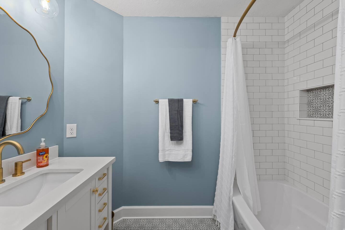 348 Old Sudlow Lake Road North Augusta, SC 29841 - Photo 26 of 69 Hall Bathroom