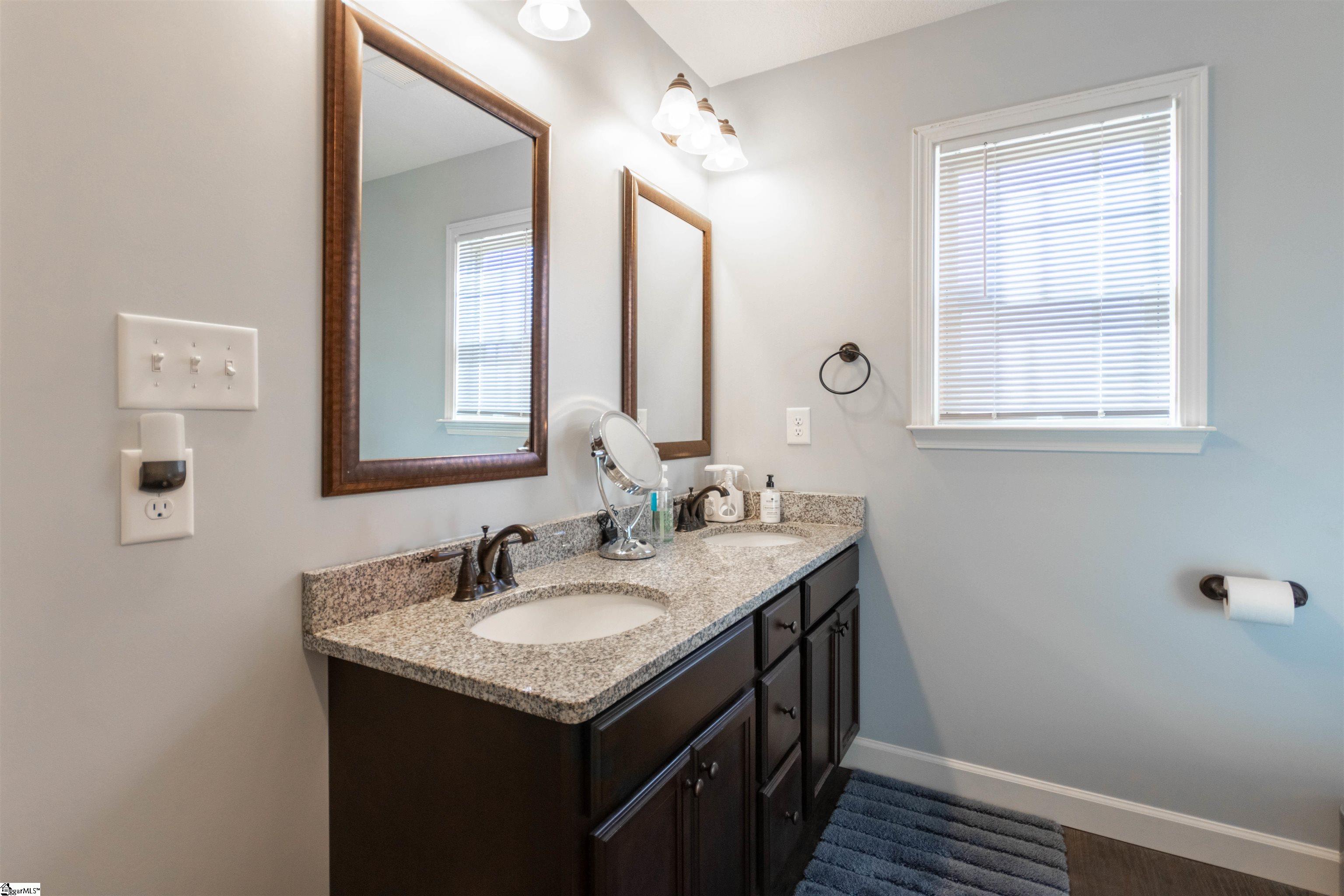 2561 Motlow Creek Road Campobello, SC 29322 - Photo 14 of 27