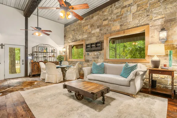 $2,700 | 15058 Lake Paula Drive, Willis, TX 77318