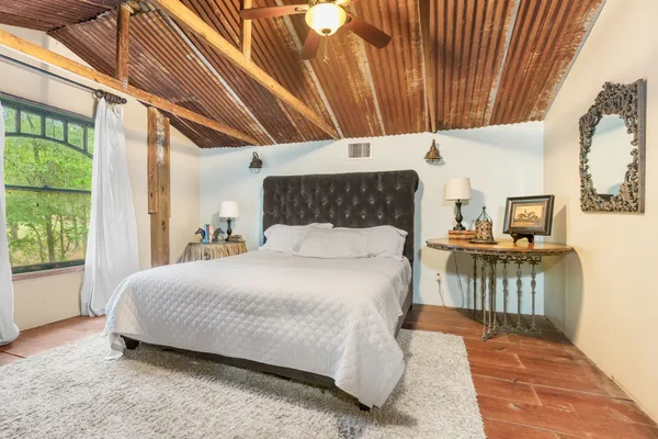 $2,700 | 15058 Lake Paula Drive, Willis, TX 77318