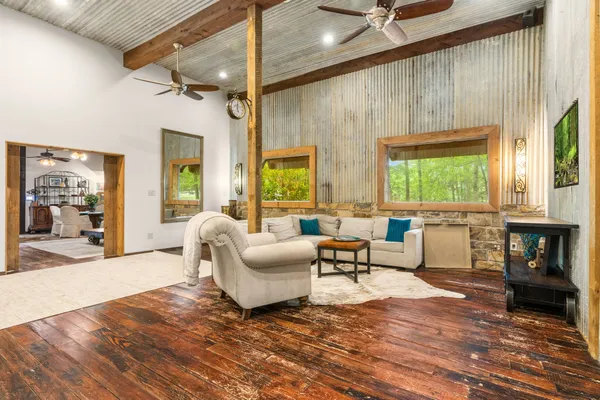 $2,700 | 15058 Lake Paula Drive, Willis, TX 77318