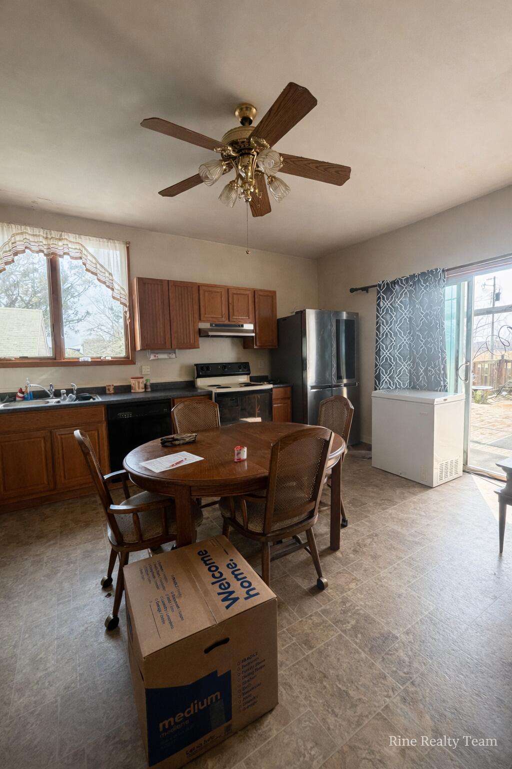 1091 North Benton Center Road Benton Harbor, MI 49022 - Photo 17 of 31 791304A4-32EF-490E-8FE9-F84AFCD47F60