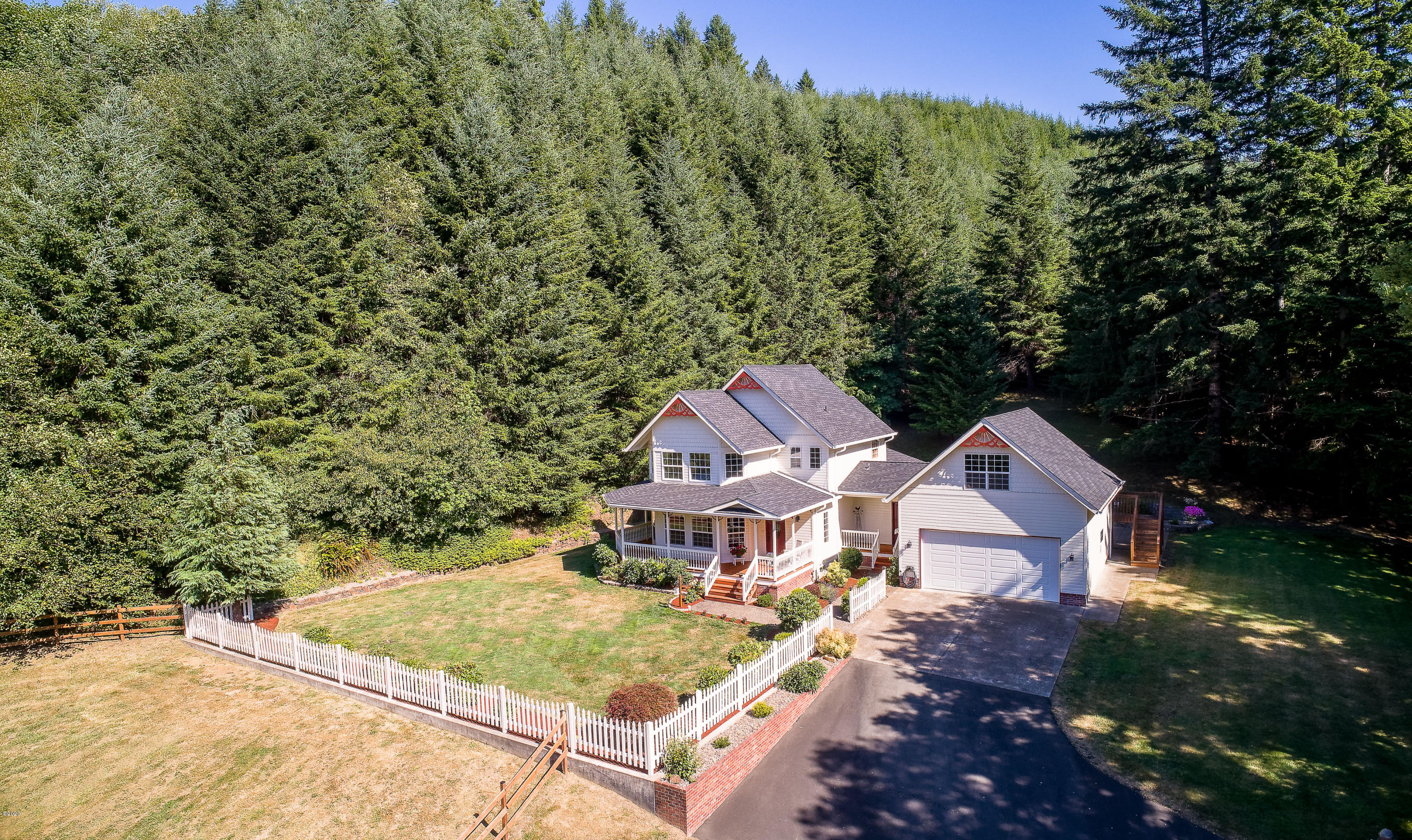 2536 Nashville Road Eddyville, OR 97343 - Photo 37 of 39 Drone view of home