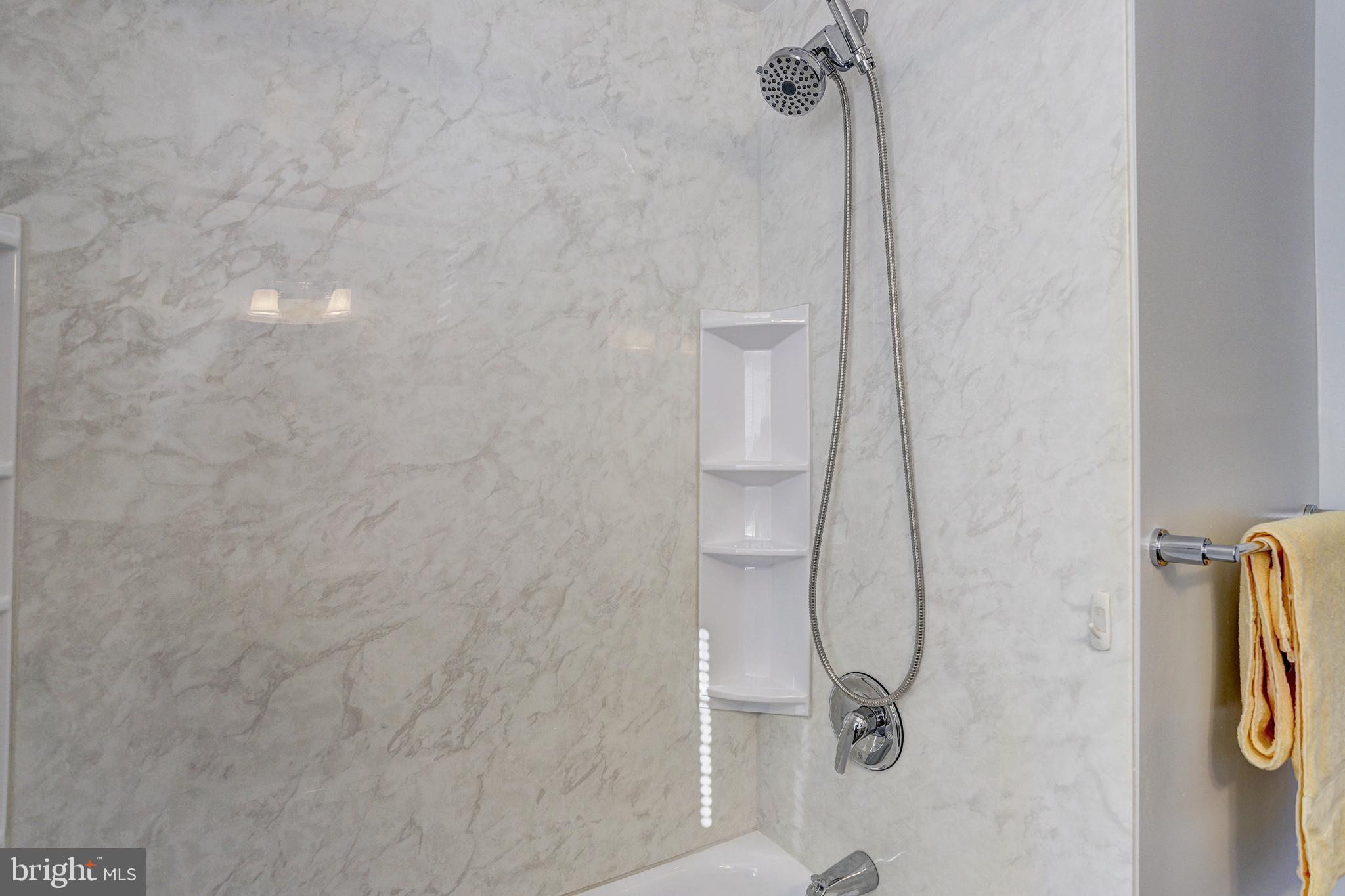 7416 Old Harford Road Baltimore, MD 21234 - Photo 22 of 35 Hall bath with tub and shower combo