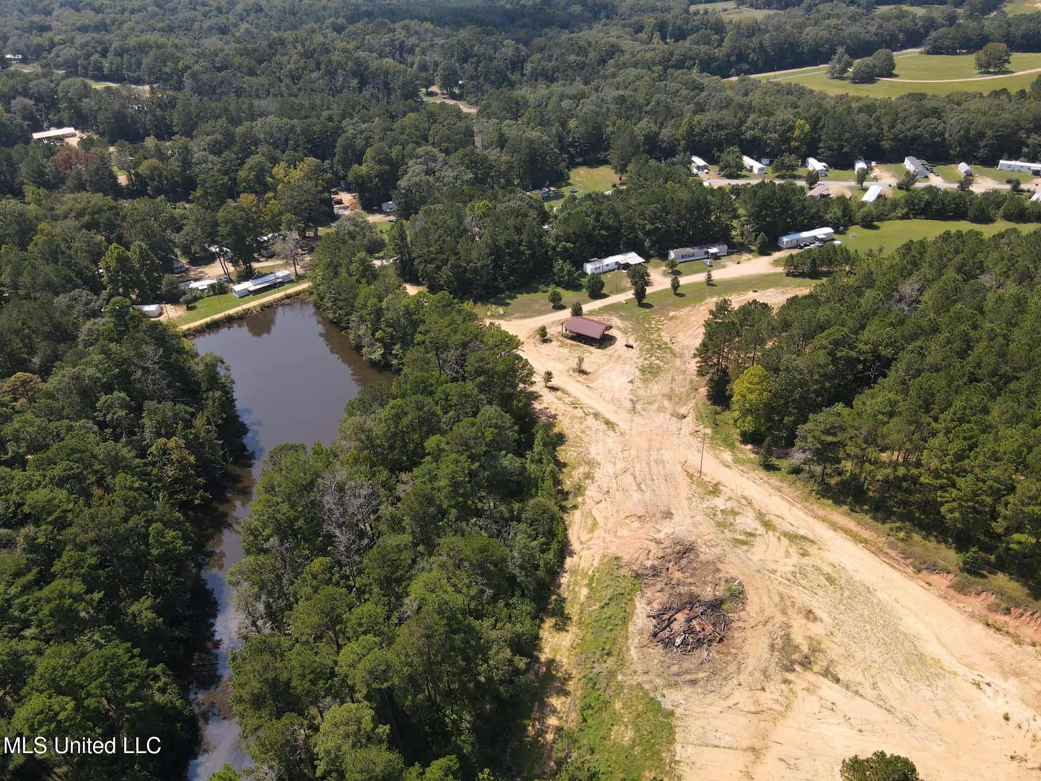 Lee Beall Circle Wesson, MS 39191 - Photo 3 of 44 33271