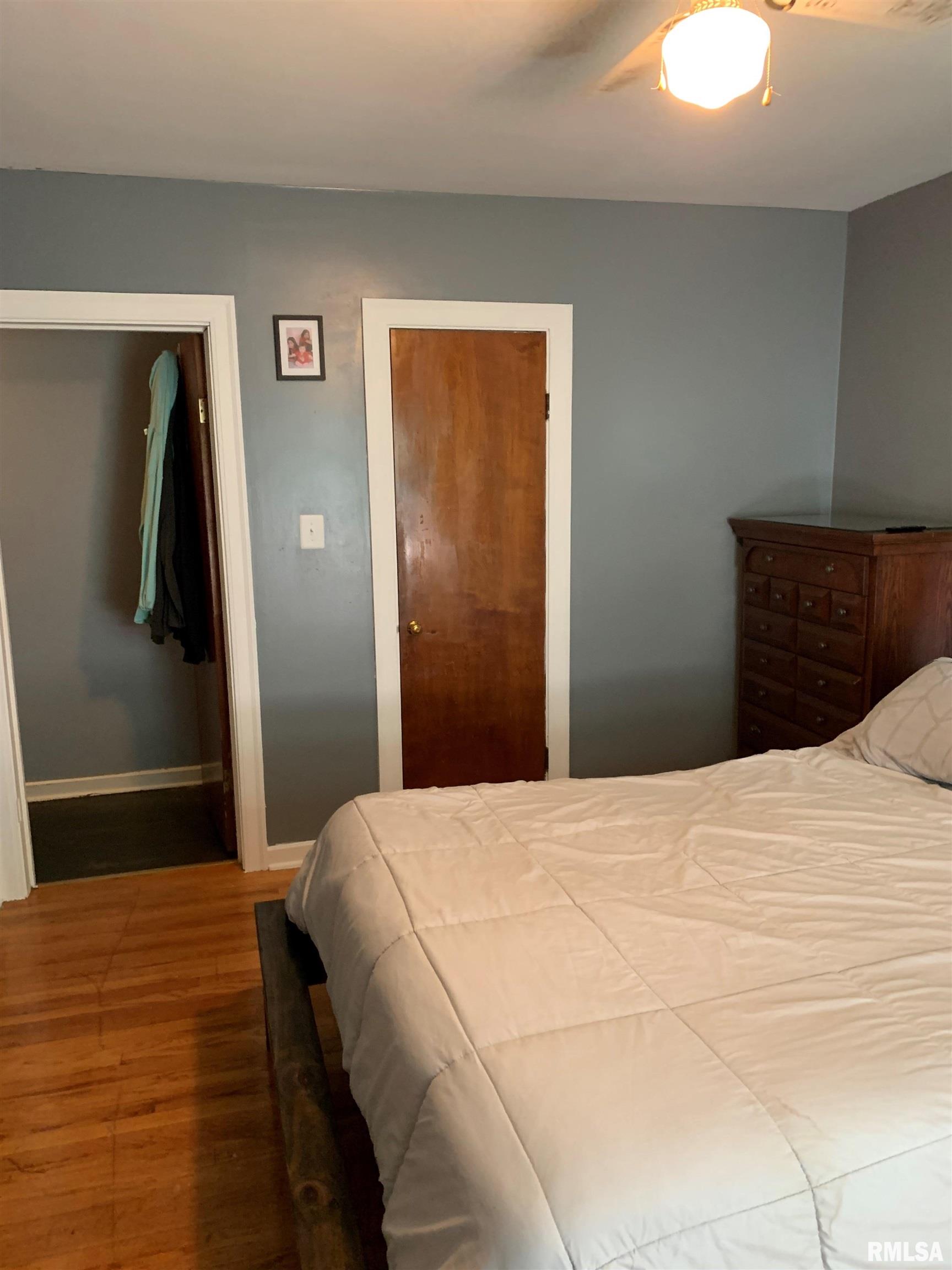 2049 North 21st Street Springfield, IL 62702 - Photo 13 of 17