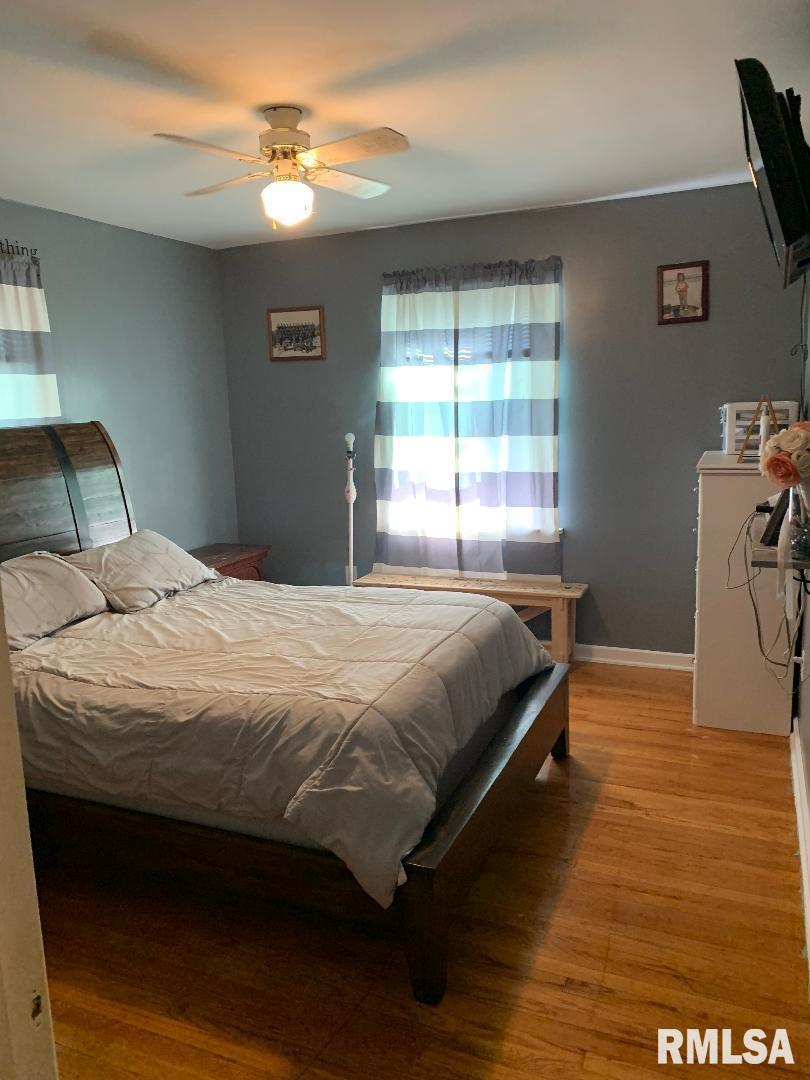 2049 North 21st Street Springfield, IL 62702 - Photo 5 of 17