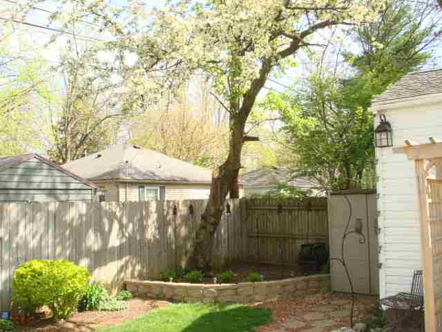 3010 West Riverside Avenue Muncie, IN 47304 - Photo 14 of 17 Gallery Image 14