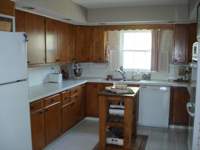 3010 West Riverside Avenue Muncie, IN 47304 - Photo 4 of 17 Gallery Image 4