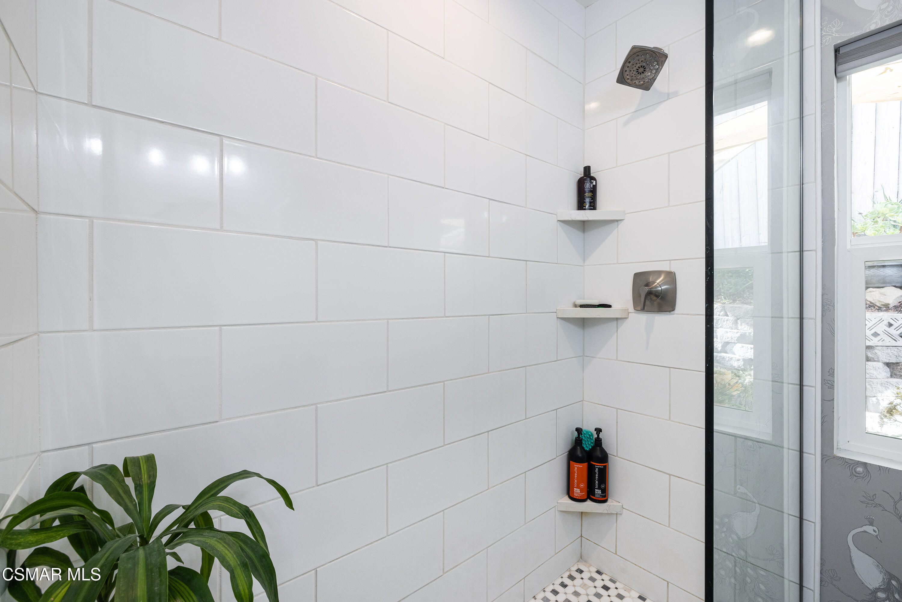 6311 Alta Vista Road Simi Valley, CA 93063 - Photo 20 of 42 a close view of a shower