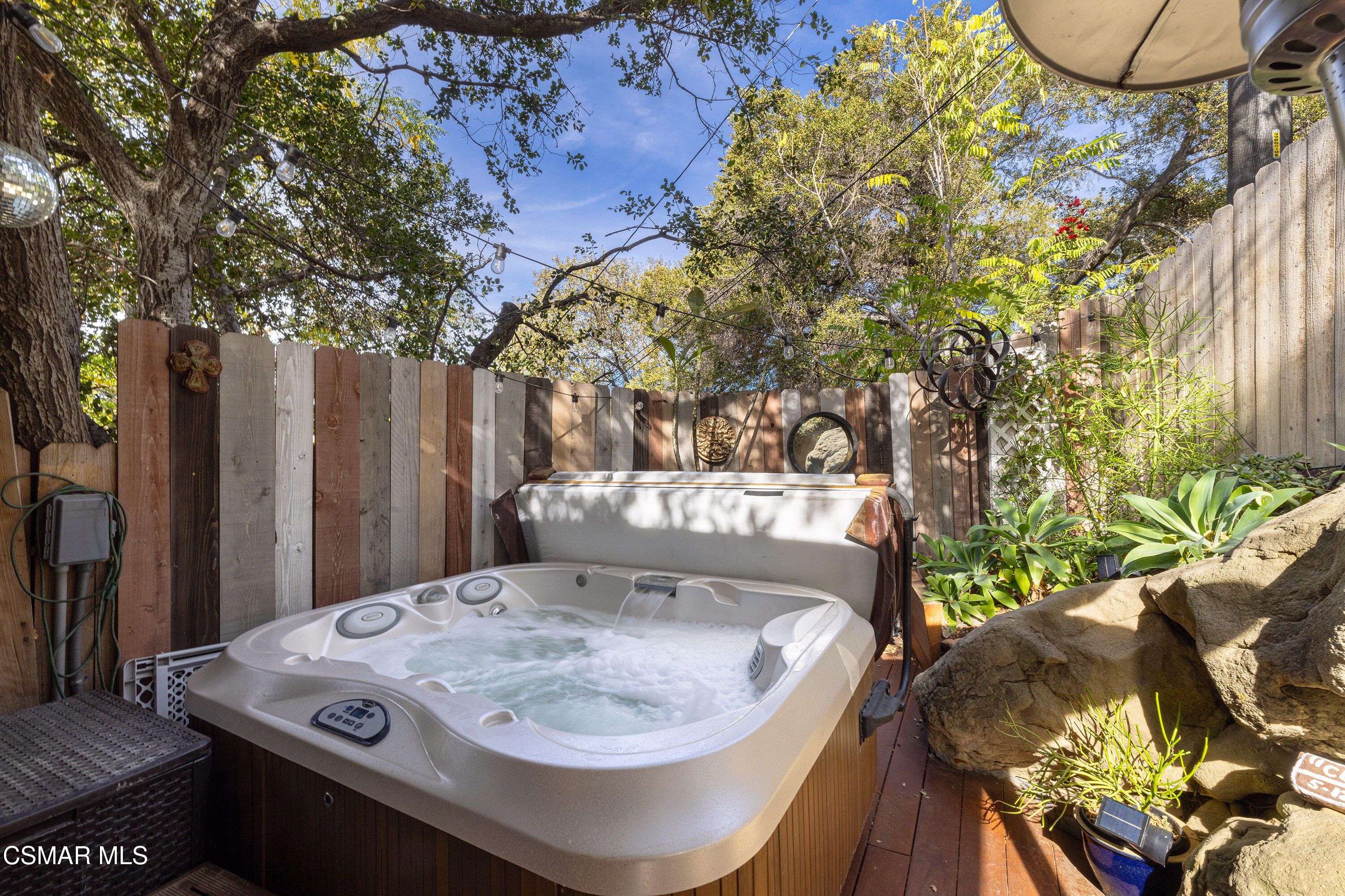 6311 Alta Vista Road Simi Valley, CA 93063 - Photo 23 of 42 a view of a house with a sink and a backyard