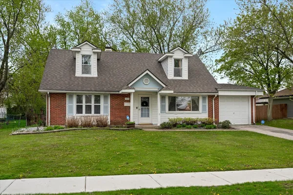 $414,900 | 575 Jamison Lane, Hoffman Estates, IL 60169