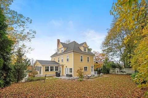 $1,895,000 | 40 Greenwood Avenue, Newton, MA 02465