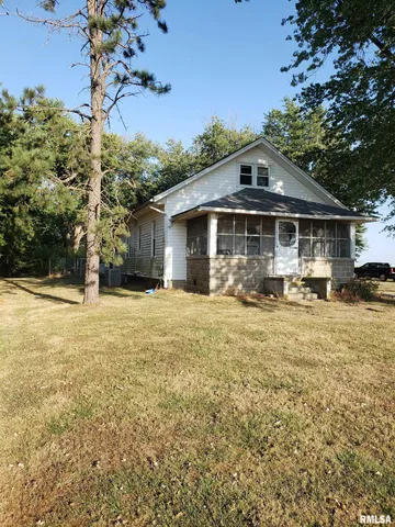 $75,000 | 18018 Highway 127, Carlyle, IL 62231