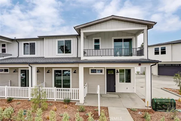 $849,000 | 26016 Oak Street, Unit D, Lomita, CA 90717