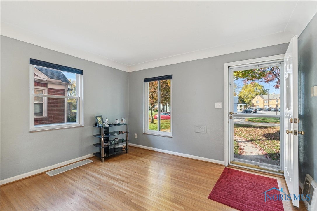 3426 Maxwell Road Toledo, OH 43606 - Photo 11 of 32 Gallery Image 11