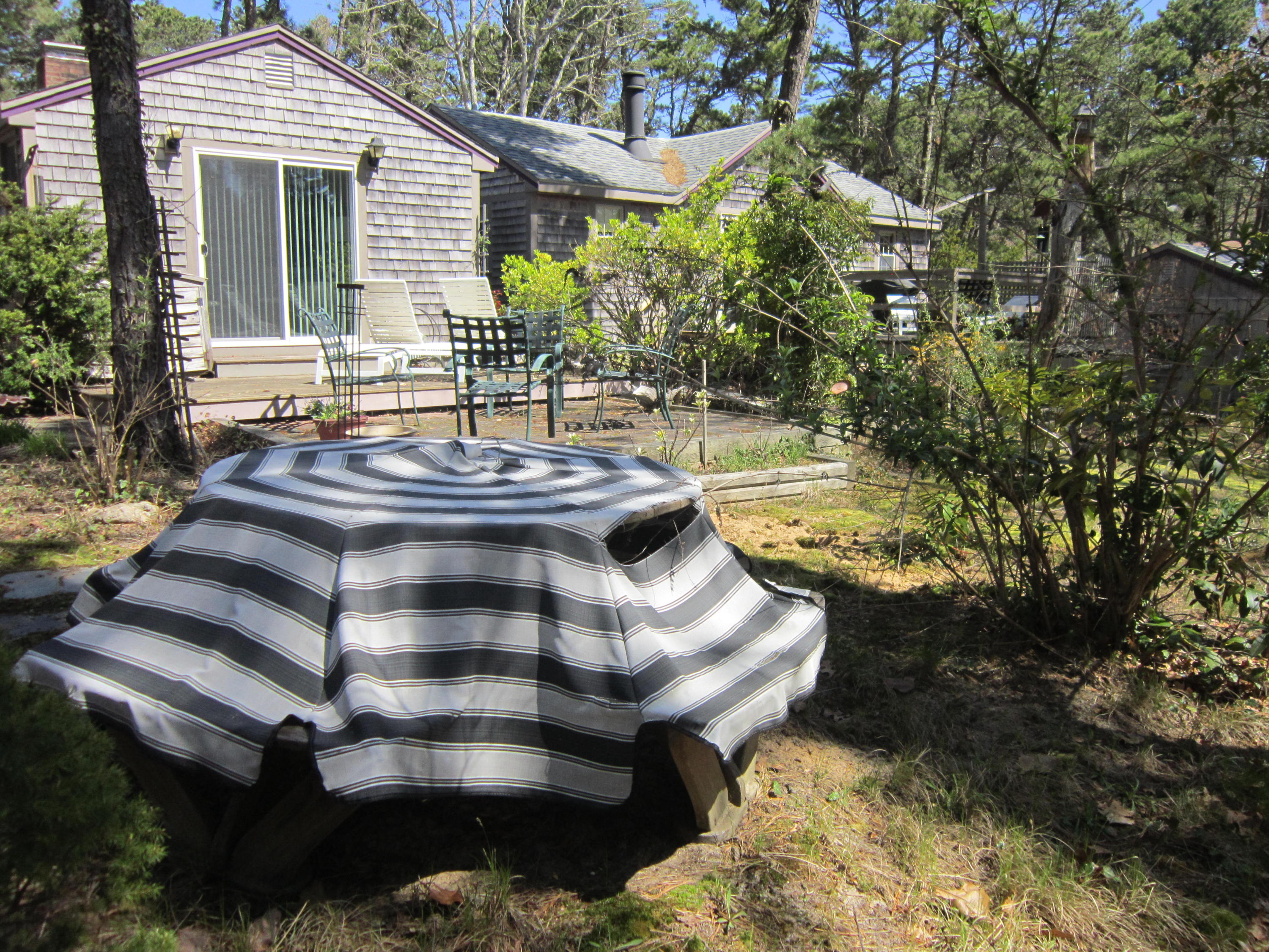 27 Bartlett Road Wellfleet, MA 02667 - Photo 8 of 32 a view of fountain in front of house