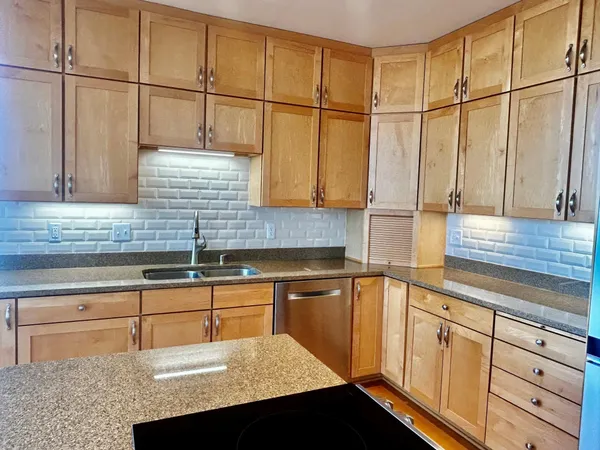 $494,900 | 101 St Olaf Avenue, Unit 413, Northfield, MN 55057