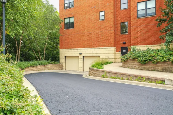 $494,900 | 101 St Olaf Avenue, Unit 413, Northfield, MN 55057