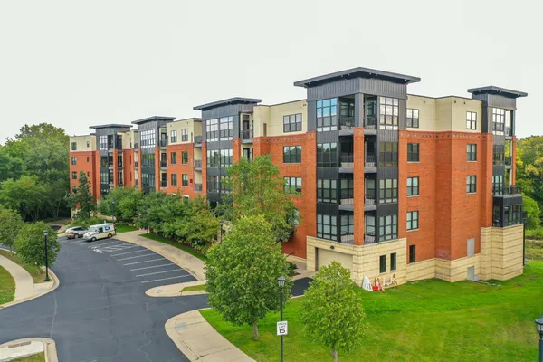 $494,900 | 101 St Olaf Avenue, Unit 413, Northfield, MN 55057