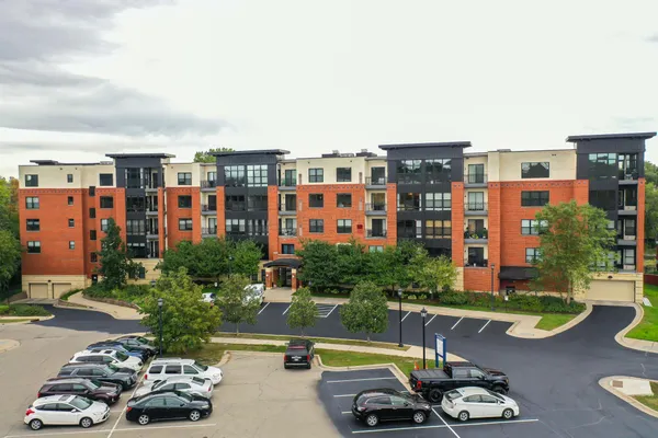 $494,900 | 101 St Olaf Avenue, Unit 413, Northfield, MN 55057