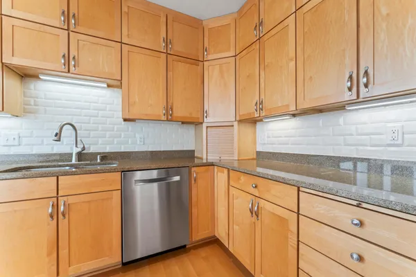 $494,900 | 101 St Olaf Avenue, Unit 413, Northfield, MN 55057