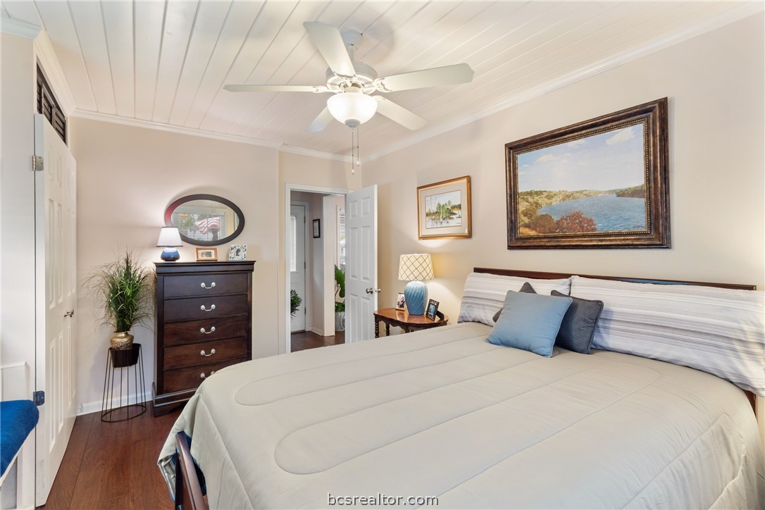 717 Inwood Drive Bryan, TX 77802 - Photo 26 of 48