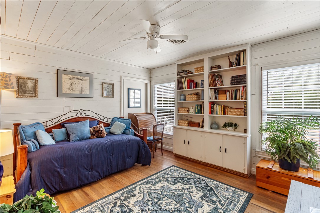 717 Inwood Drive Bryan, TX 77802 - Photo 29 of 48