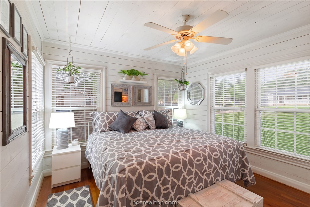 717 Inwood Drive Bryan, TX 77802 - Photo 33 of 48 Currently being used as primary bed with wrap around windows.