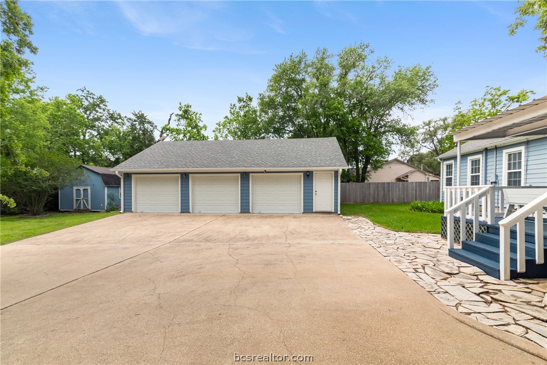 717 Inwood Drive Bryan, TX 77802 - Photo 42 of 48