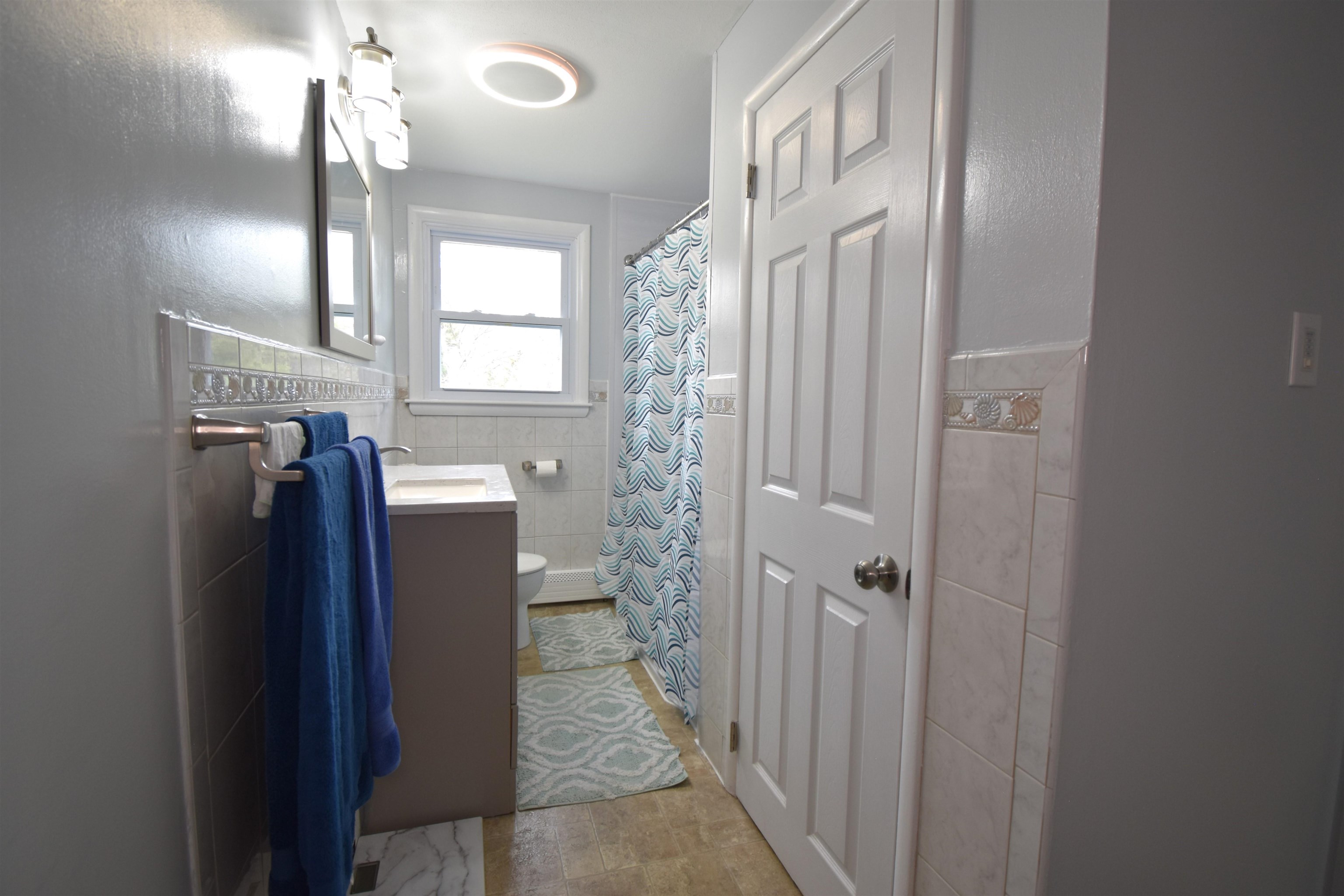 76 Marsh Road Pelham, NH 03076 - Photo 9 of 40