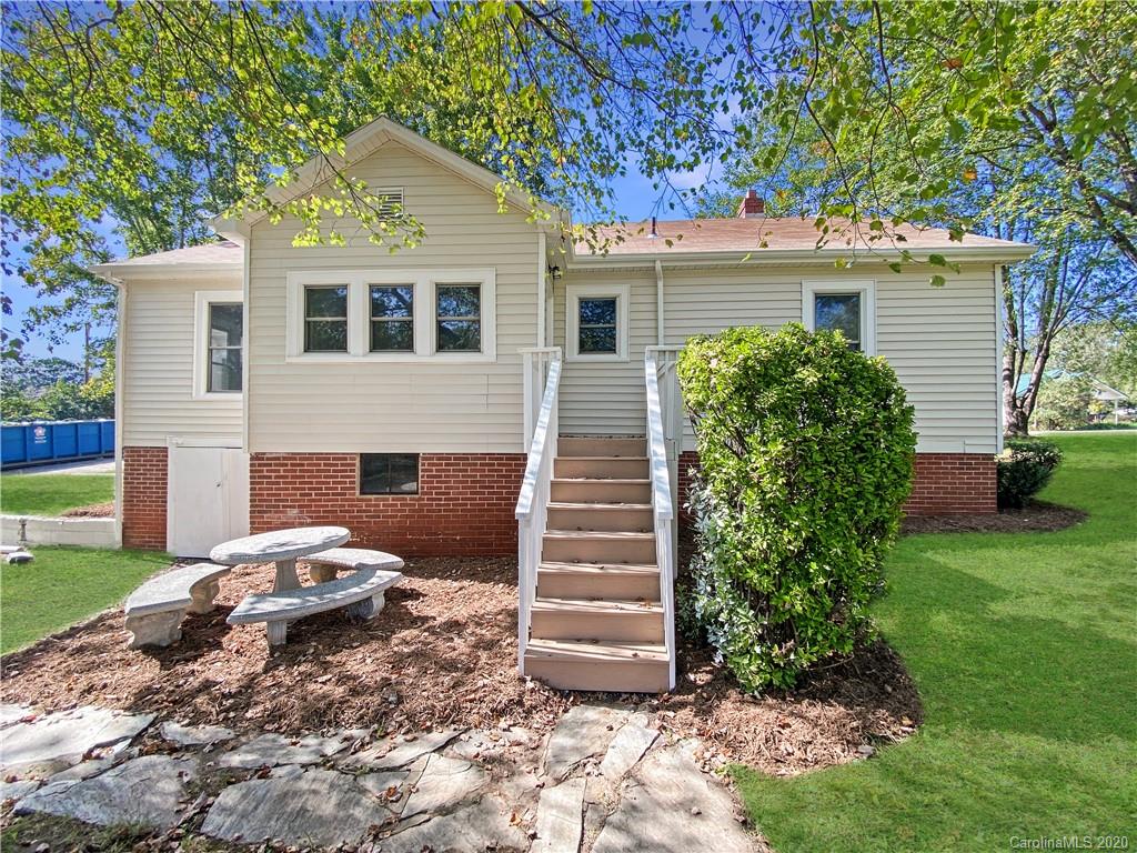 2545 Lail Road Morganton, NC 28655 - Photo 4 of 21 Gallery Image 4
