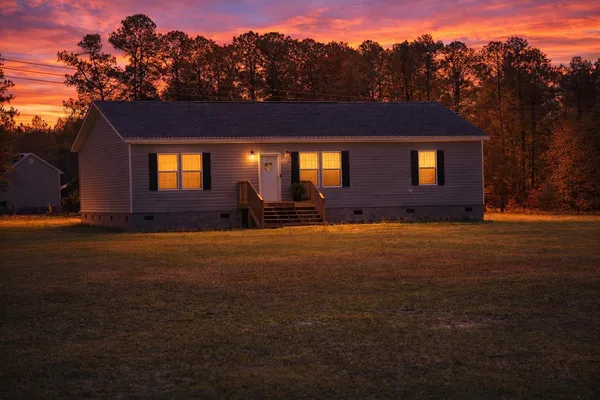 $450,000 | 145 Hidden Hills Road, Cross, SC 29436