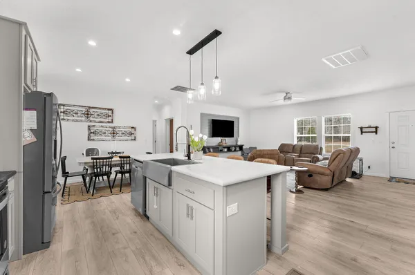 $450,000 | 145 Hidden Hills Road, Cross, SC 29436