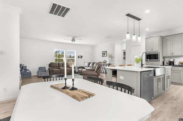 $450,000 | 145 Hidden Hills Road, Cross, SC 29436