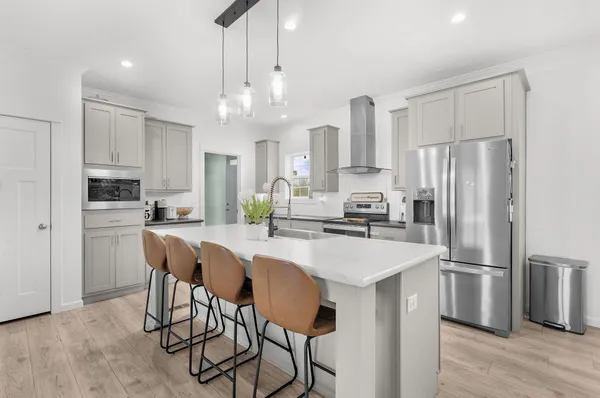 $450,000 | 145 Hidden Hills Road, Cross, SC 29436