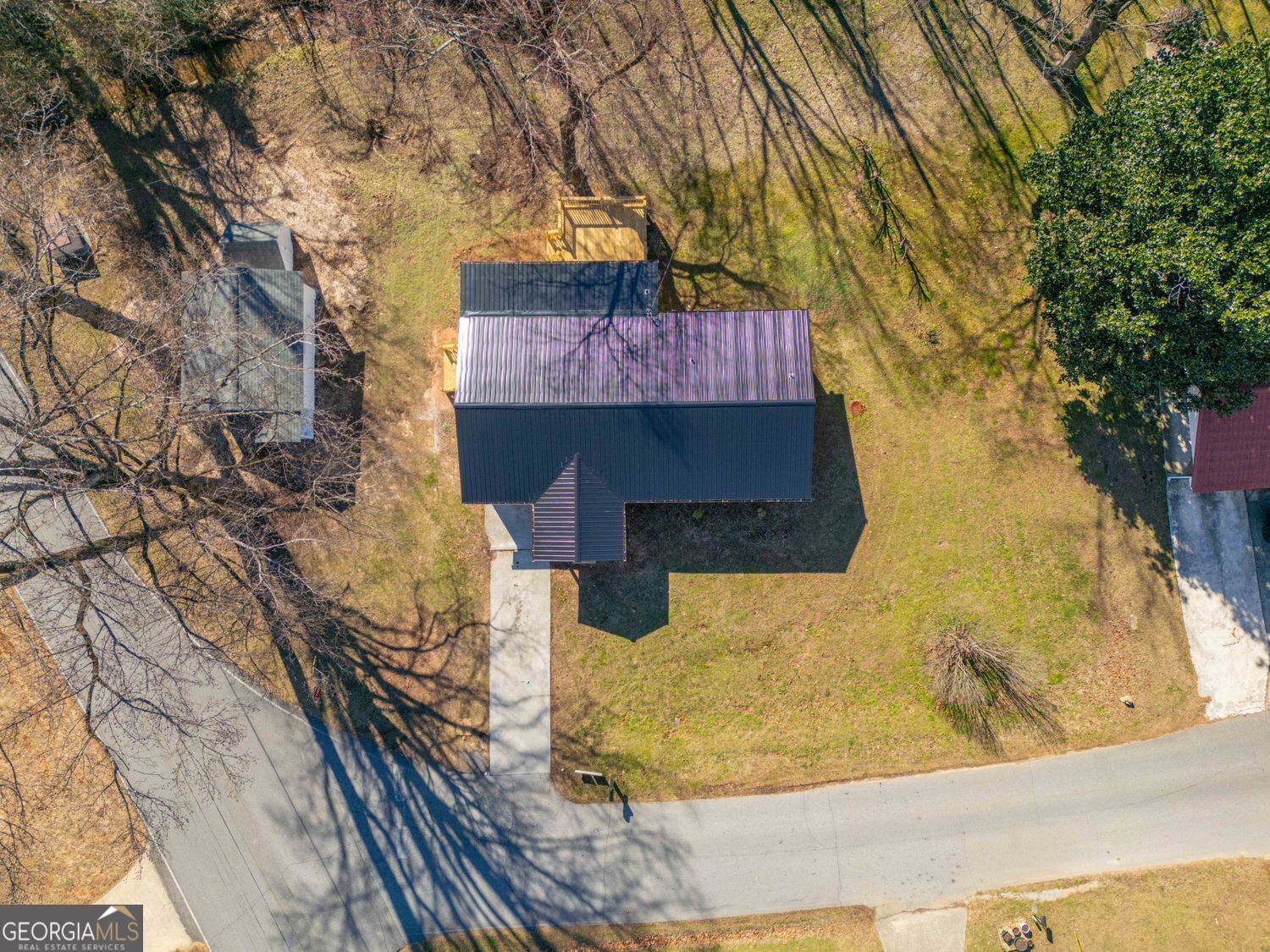 298 Faulkner Street Cleveland, GA 30528 - Photo 6 of 57