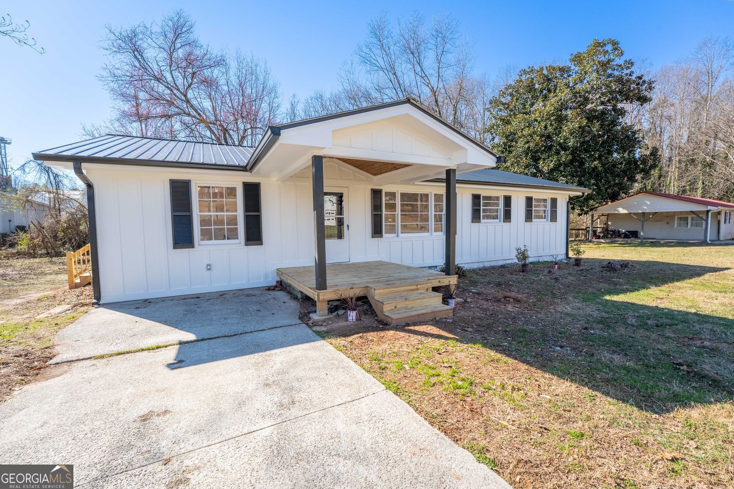 298 Faulkner Street Cleveland, GA 30528 - Photo 9 of 57