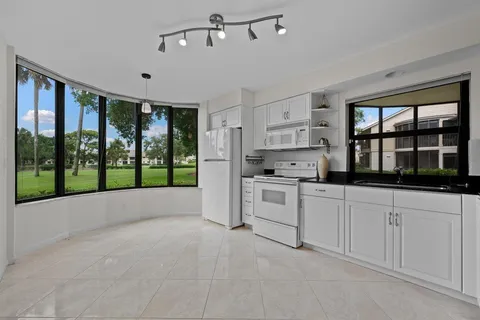 $489,000 | 17138 Waterbend Drive, Unit 117, Jupiter, FL 33477