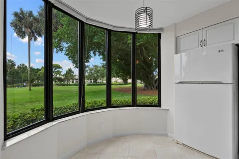 $489,000 | 17138 Waterbend Drive, Unit 117, Jupiter, FL 33477
