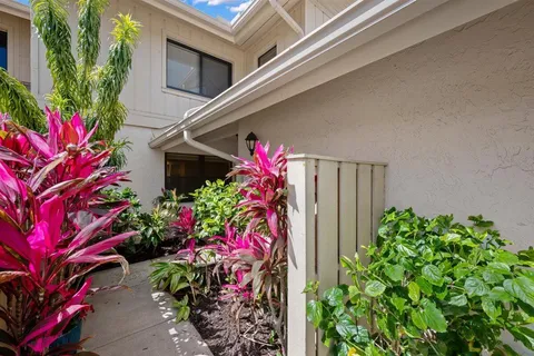 $489,000 | 17138 Waterbend Drive, Unit 117, Jupiter, FL 33477