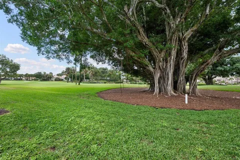 $489,000 | 17138 Waterbend Drive, Unit 117, Jupiter, FL 33477