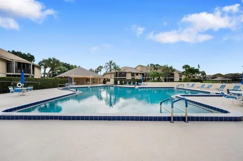 $489,000 | 17138 Waterbend Drive, Unit 117, Jupiter, FL 33477