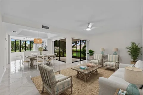 $489,000 | 17138 Waterbend Drive, Unit 117, Jupiter, FL 33477